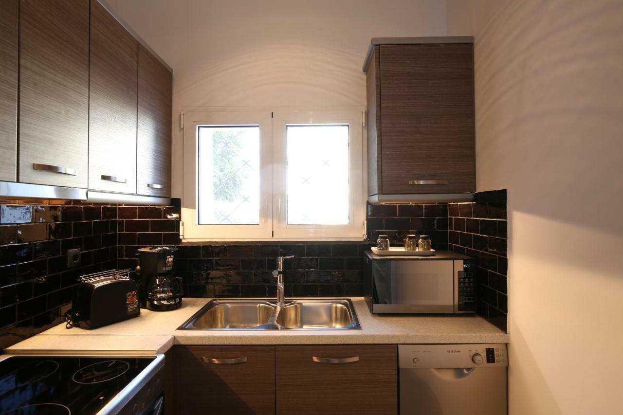 Little Small Villa In Psychiko, Athens Exterior photo